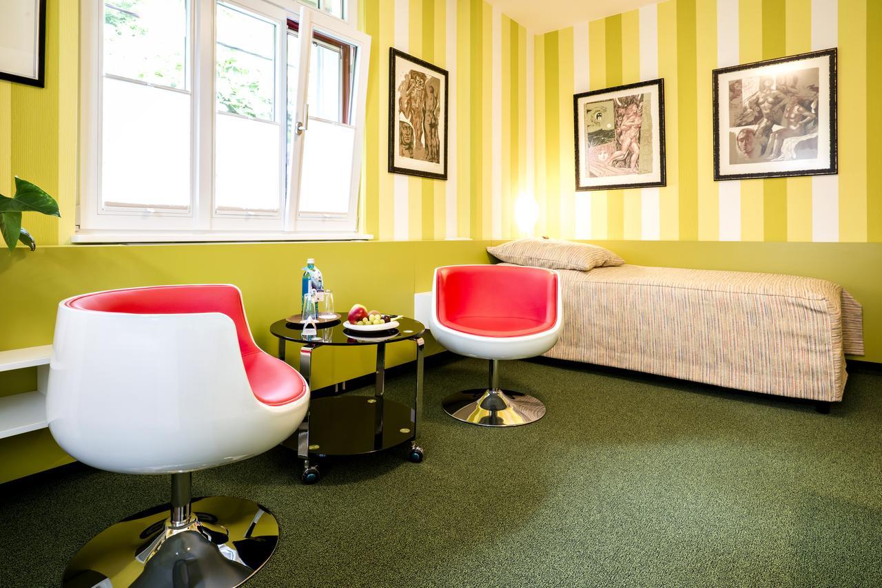 Hotel Obstgut Saalfeld Saale Exterior photo